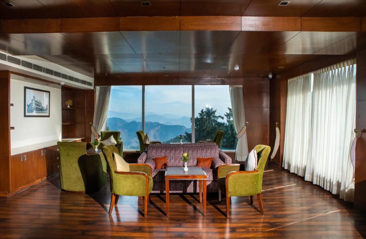 Royal Tulip Luxury Hotel, Kufri, Шимла Екстериор снимка