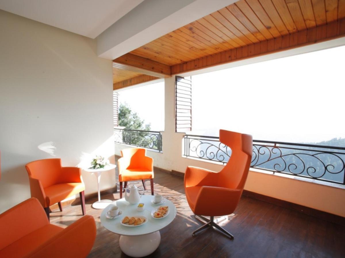 Royal Tulip Luxury Hotel, Kufri, Шимла Екстериор снимка